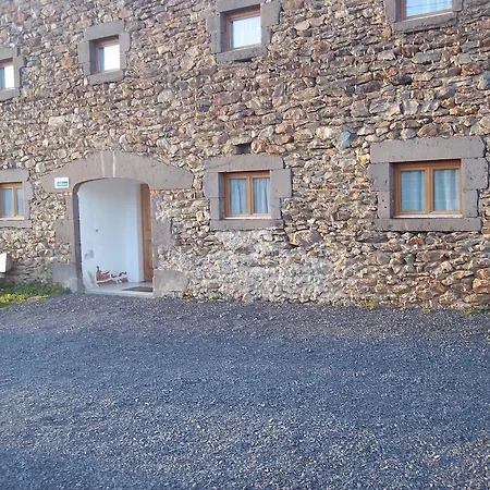 Gites * Saint-Flour (Cantal)